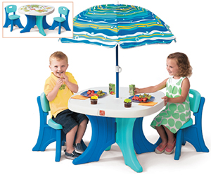 ピクニックテーブル